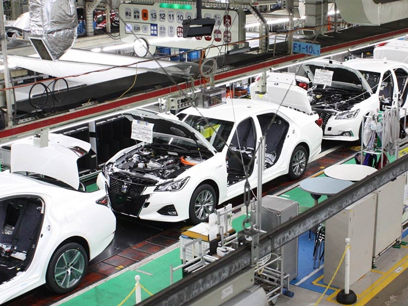 plus de 100 usines automobiles dans le monde arrêtent la production ！！！